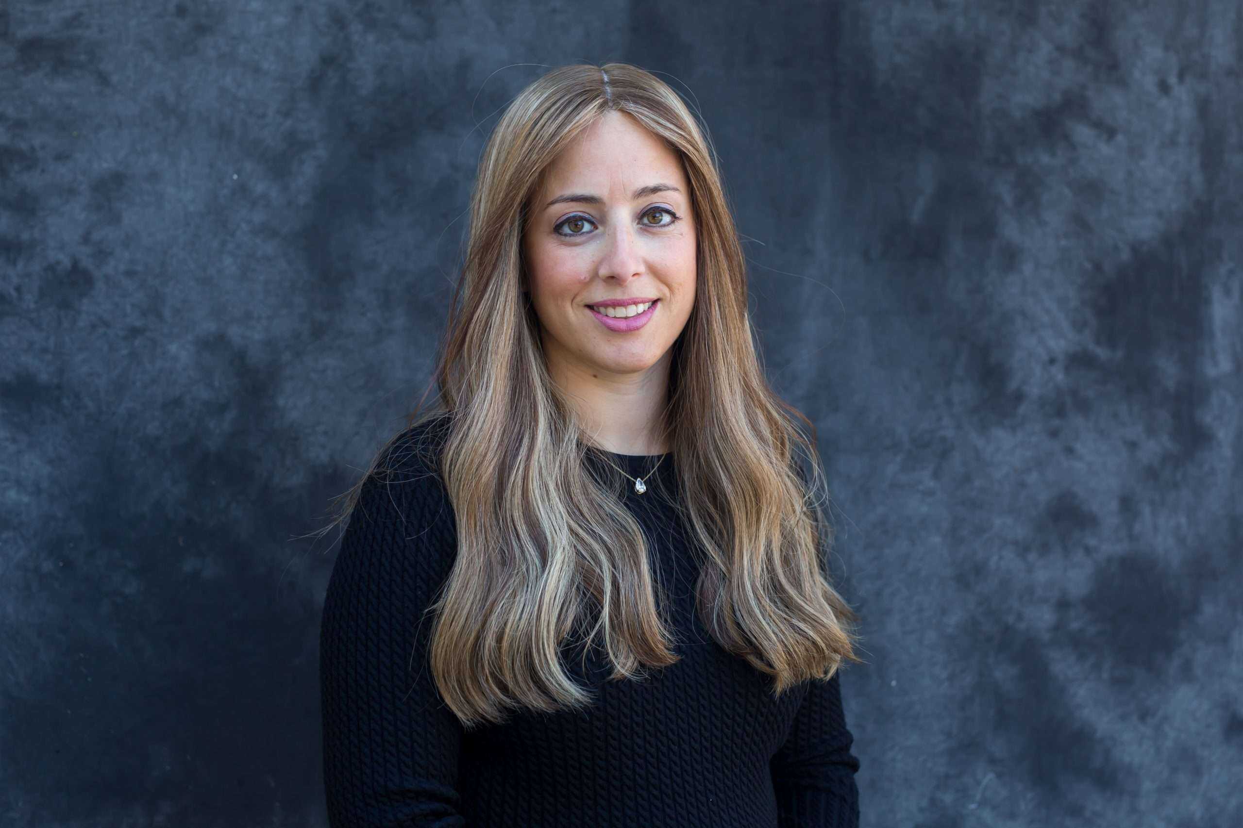 "Leading with Vision: Leah Gross on 'Viewpoint with Dennis Quaid'"